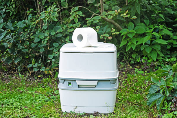 Best Portable bathroom rental  in Holcom, KS