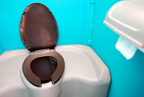 Best Temporary restroom rental  in Holcom, KS